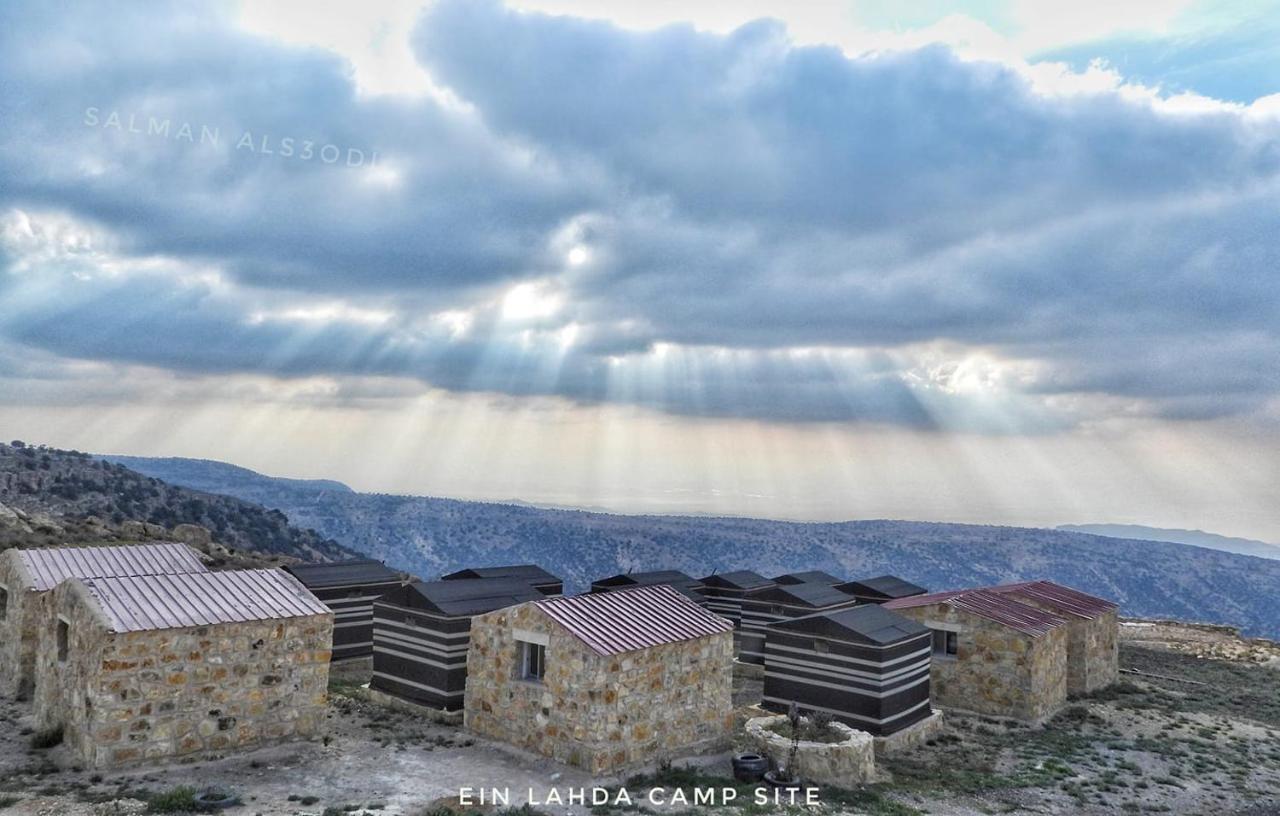 Ein Lahda Camp-Site Hotel Дана Екстериор снимка