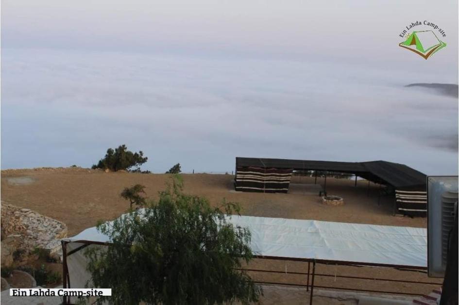 Ein Lahda Camp-Site Hotel Дана Екстериор снимка