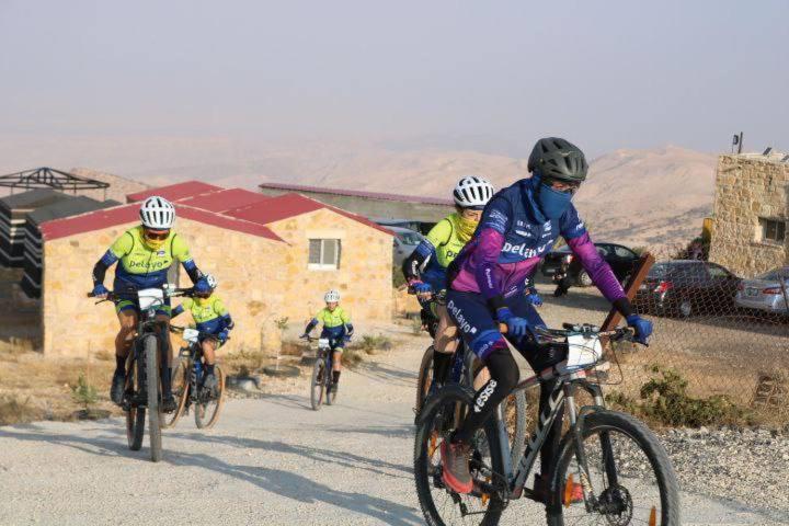 Ein Lahda Camp-Site Hotel Дана Екстериор снимка